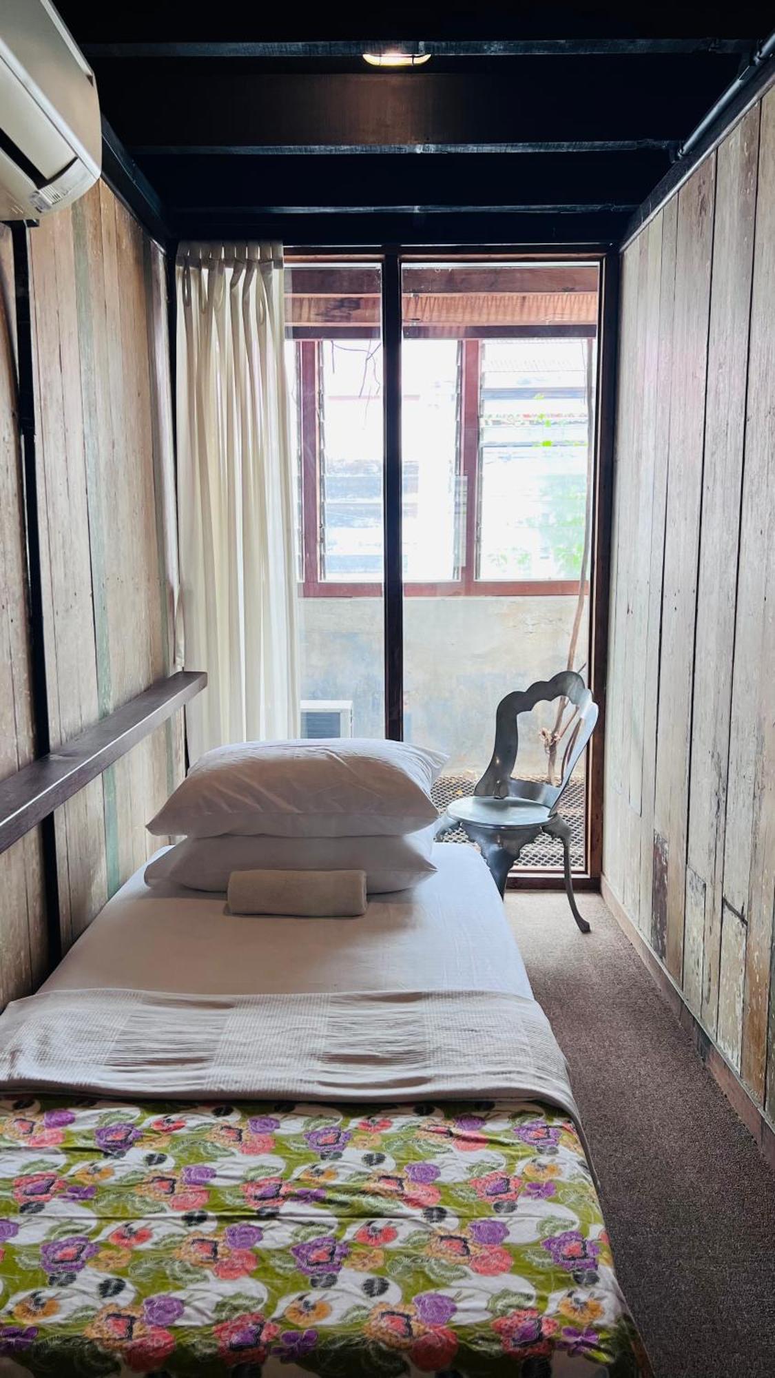 Frenz Republic - Self Check In Guest house